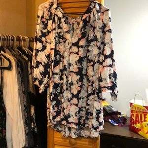 Plus size floral top